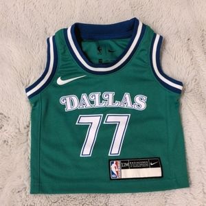 Dallas Mavericks Doncic Jersey